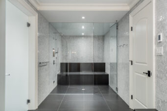 4555 Piccadilly North